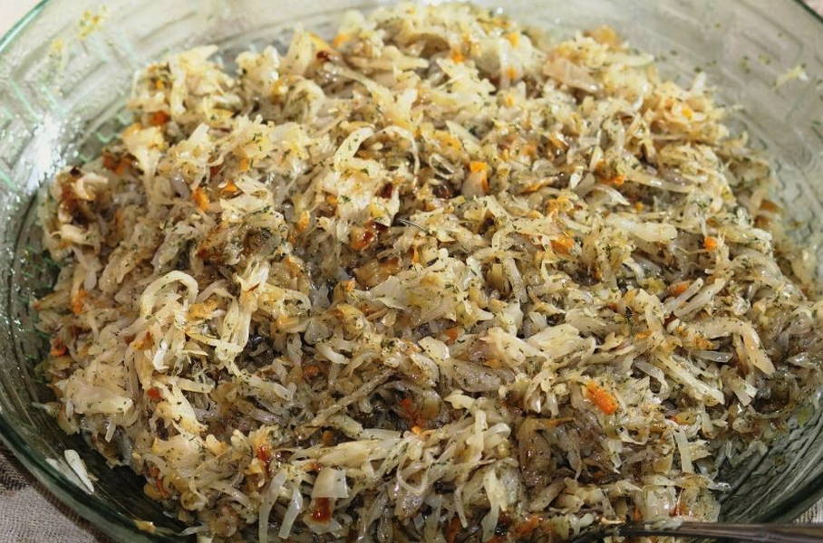 Вареники с квашеной капустой