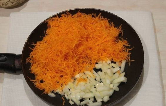 Кислые щи из квашеной капусты Кислые щи из квашеной капусты