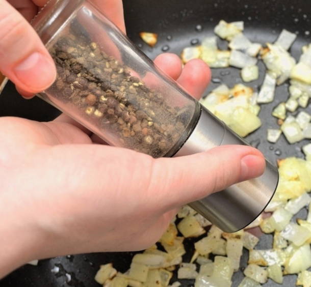 Соус из томатной пасты для макарон Соус из томатной пасты для макарон