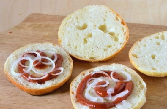 Гамбургер с котлетой в домашних условиях