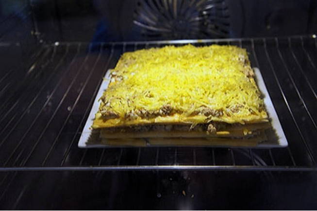 Закусочный торт «Наполеон» с рыбными консервами Закусочный торт «Наполеон» с рыбными консервами