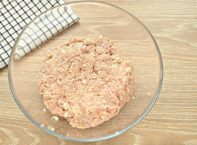 Манты с капустой и фаршем Манты с капустой и фаршем