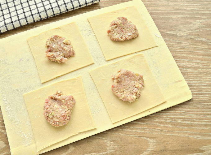 Манты с капустой и фаршем Манты с капустой и фаршем