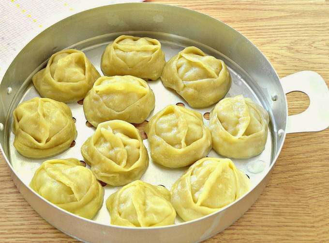 Манты с курицей и картошкой Манты с курицей и картошкой