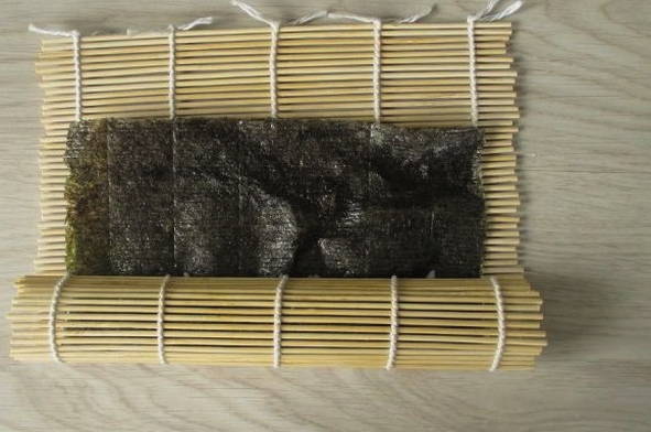 Суши с курицей в домашних условиях