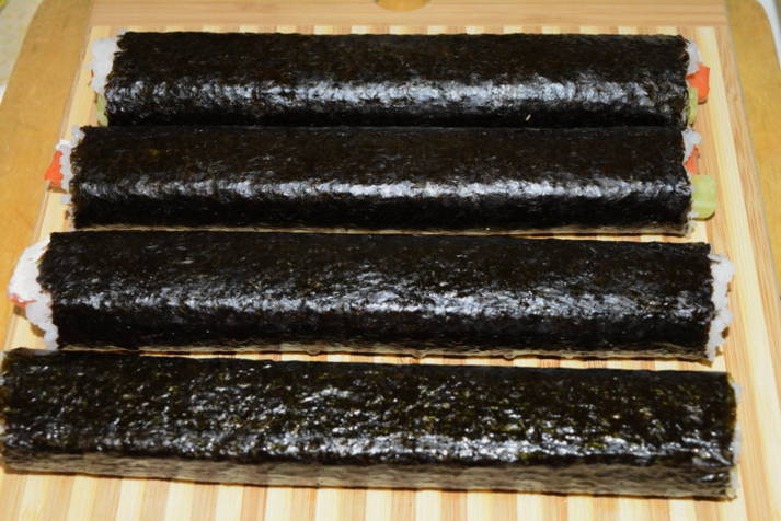 Суши с красной рыбой в домашних условиях