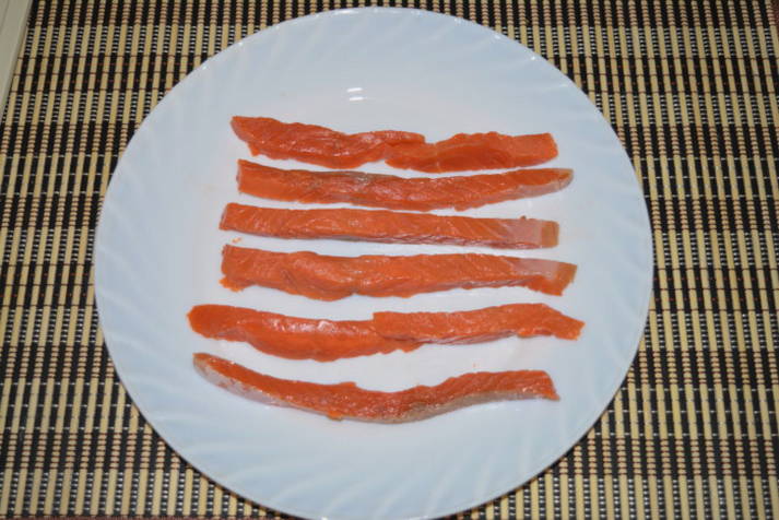 Суши с красной рыбой в домашних условиях