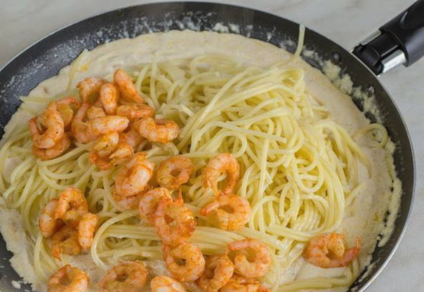 Макароны с морепродуктами