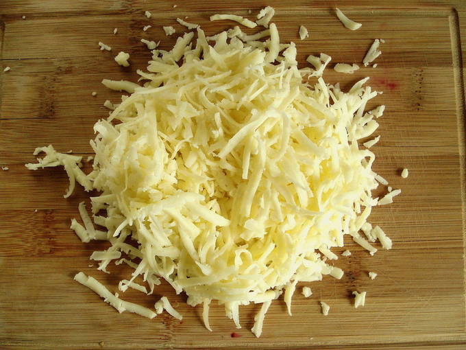 Картофельный гратен с сыром и сливками Картофельный гратен с сыром и сливками