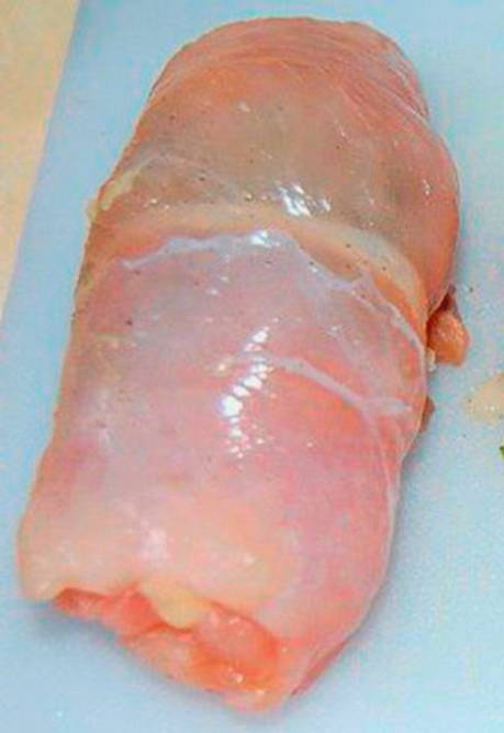 Куриные рулетики с сыром в духовке