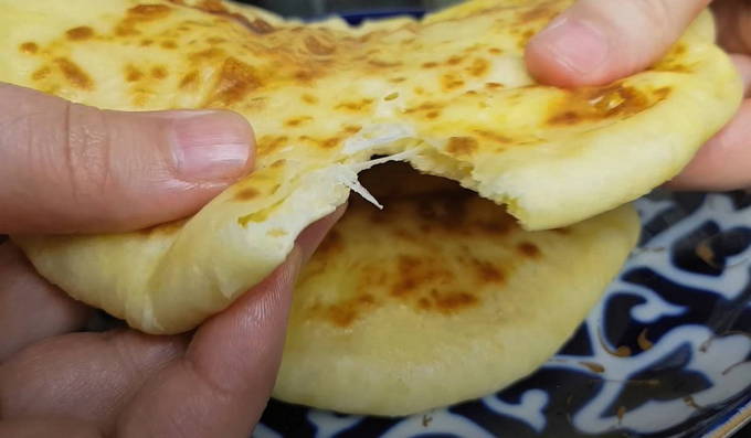 Лепешки с сыром на кефире