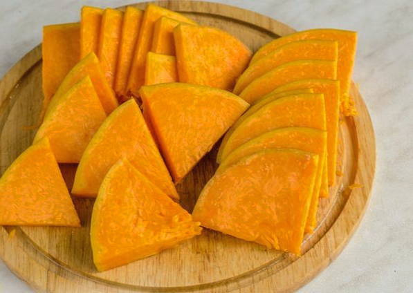 Свинина с тыквой в духовке