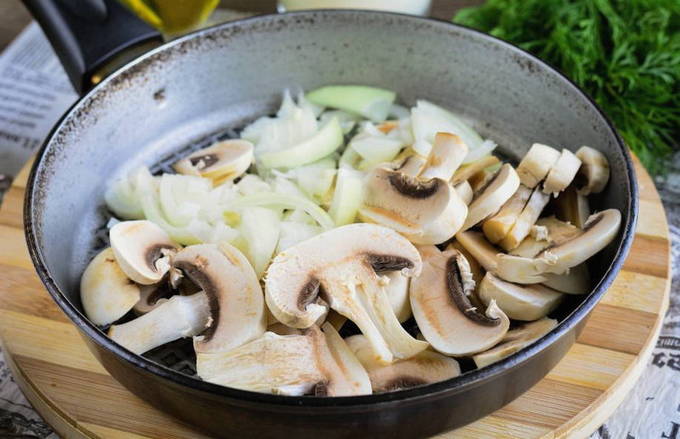 Заливной пирог с картошкой и грибами Заливной пирог с картошкой и грибами