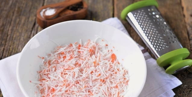 Рафаэлло из крабовых палочек Рафаэлло из крабовых палочек