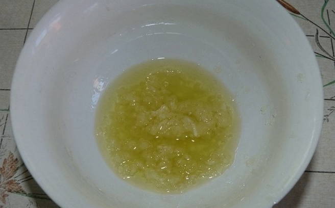 Запеченная скумбрия с картошкой в духовке