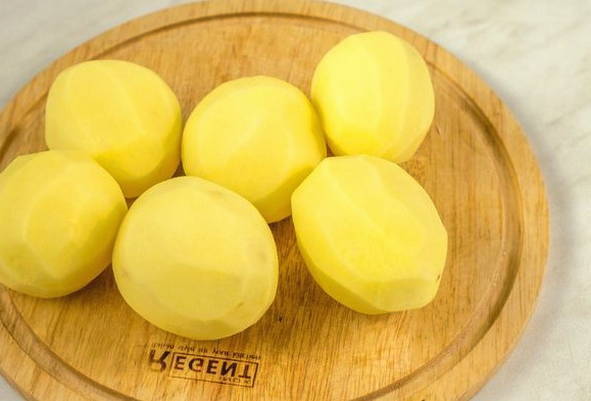 Запеченный картофель в беконе в духовке Запеченный картофель в беконе в духовке