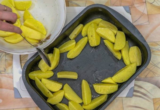 Куриная грудка с картошкой в духовке Куриная грудка с картошкой в духовке