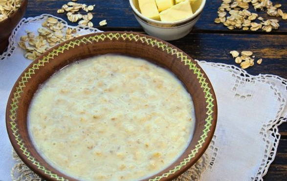 Овсяная каша на воде и молоке