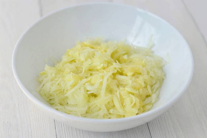 Котлеты мясные с кабачком Котлеты мясные с кабачком