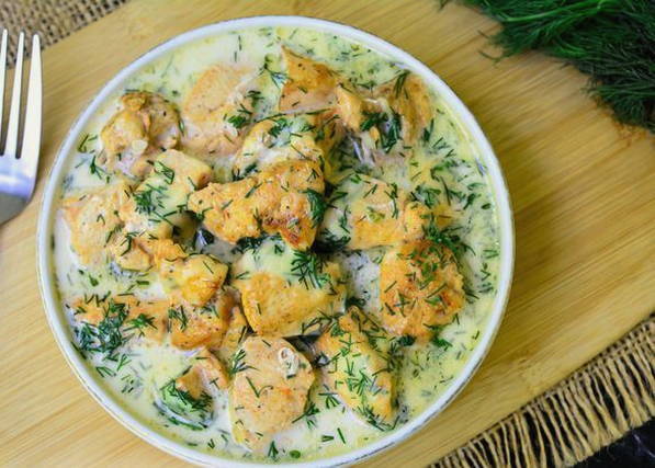 Курица в сливочном соусе Курица в сливочном соусе