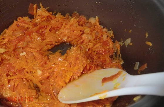 Рис с фаршем в мультиварке Рис с фаршем в мультиварке