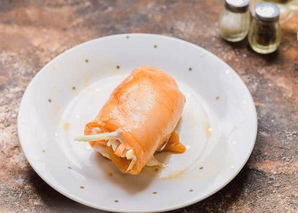 Рулетики из куриной грудки с сыром Рулетики из куриной грудки с сыром