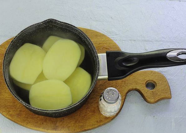 Фаршированный картофель с фаршем в духовке Фаршированный картофель с фаршем в духовке