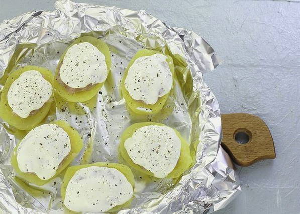 Фаршированный картофель с фаршем в духовке Фаршированный картофель с фаршем в духовке