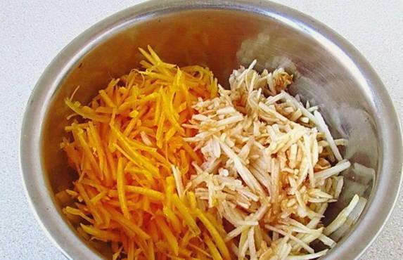 Салат из свежей тыквы