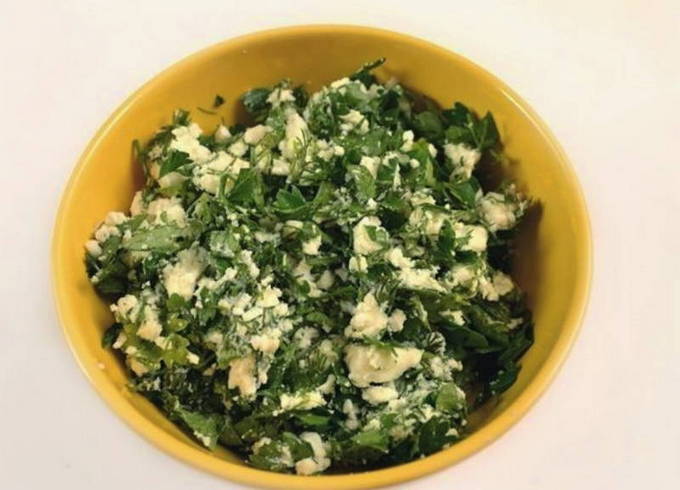 Хычины с сыром и зеленью Хычины с сыром и зеленью