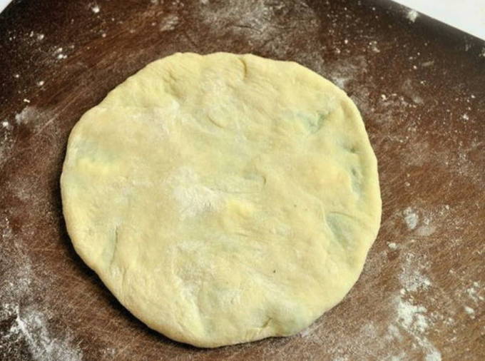Хычины с сыром и зеленью Хычины с сыром и зеленью