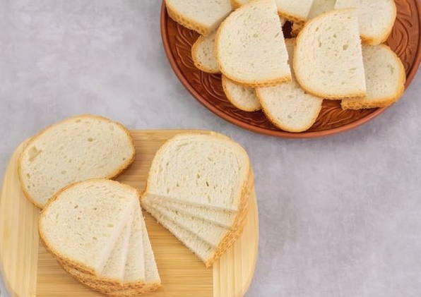 Хлеб в яйце