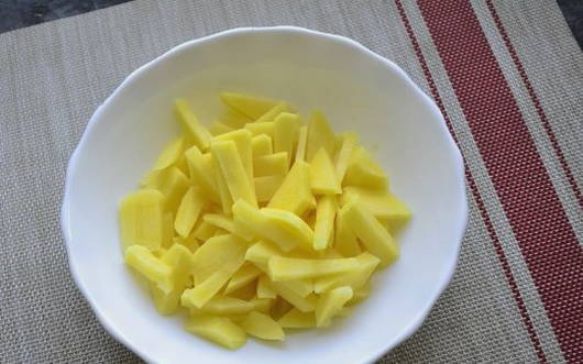Суп с яйцом и курицей Суп с яйцом и курицей