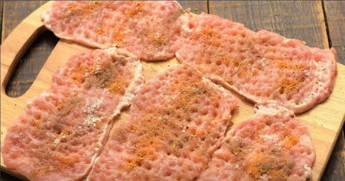 Мясные рулетики с начинкой