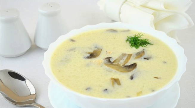 Суп с шампиньонами и сыром