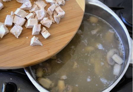 Суп с шампиньонами и сыром Суп с шампиньонами и сыром