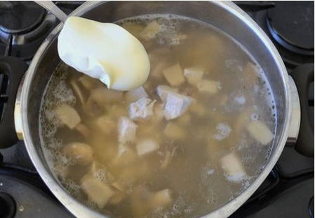 Суп с шампиньонами и сыром Суп с шампиньонами и сыром