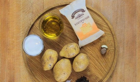 Картофельный гратен в духовке Картофельный гратен в духовке