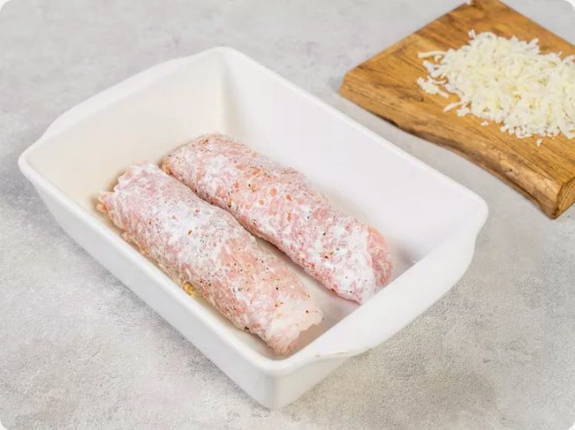Рулетики из свинины с начинкой в духовке