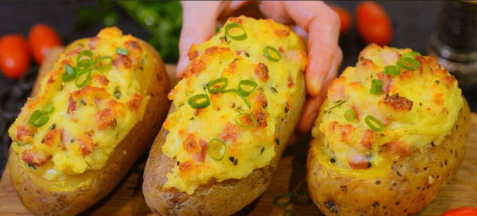 Картофель, запеченный с начинкой в духовке Картофель, запеченный с начинкой в духовке