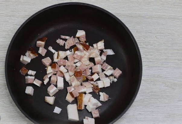 Гороховый суп с беконом
