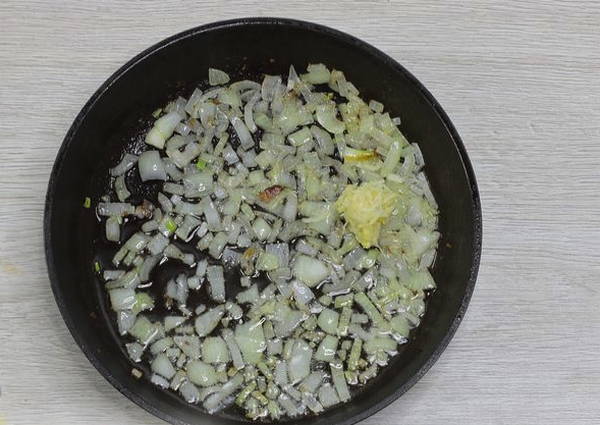 Гороховый суп с беконом