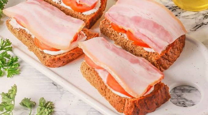 Бутерброды с беконом Бутерброды с беконом