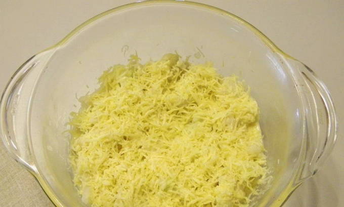 Цветная капуста с яйцом в духовке