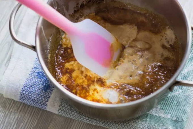 Шоколадный мусс для торта