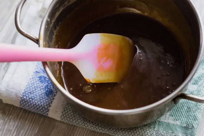 Шоколадный мусс для торта