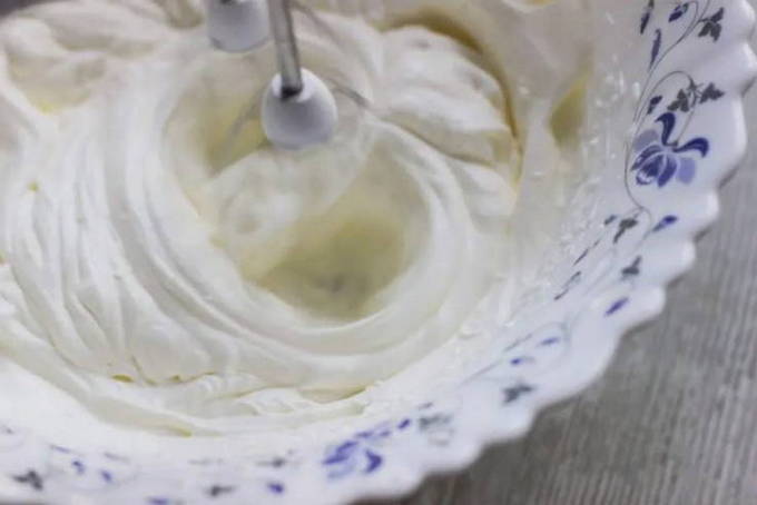 Шоколадный мусс для торта