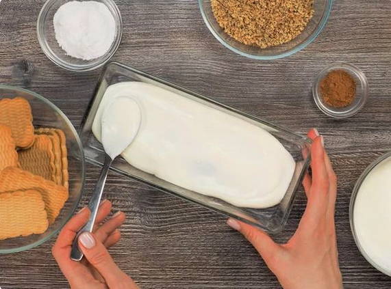 Торт из печенья и сметаны Торт из печенья и сметаны