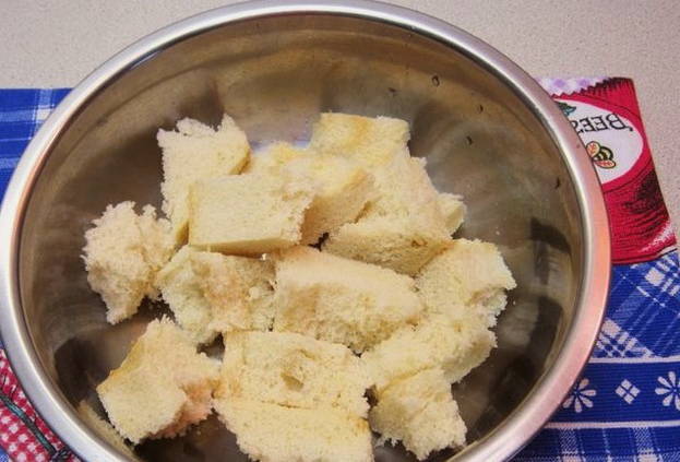Мясной рулет из фарша в духовке Мясной рулет из фарша в духовке