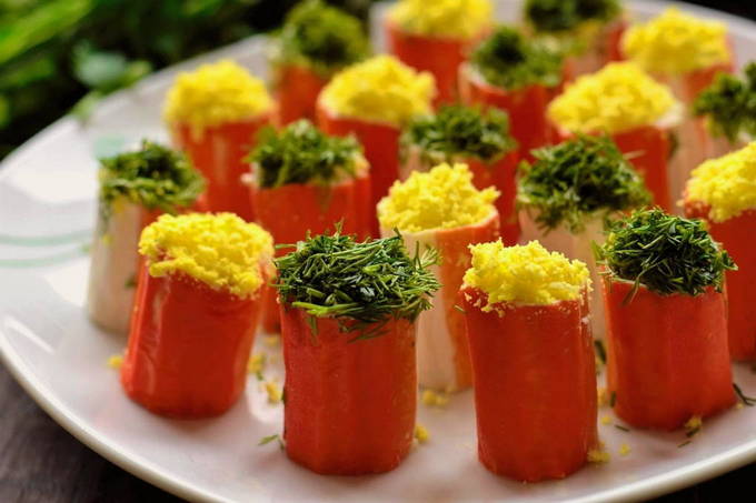 Закуска из крабовых палочек